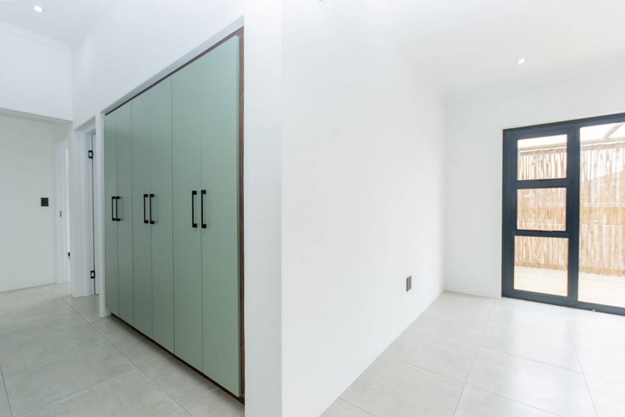 3 Bedroom Property for Sale in Myburgh Park Western Cape